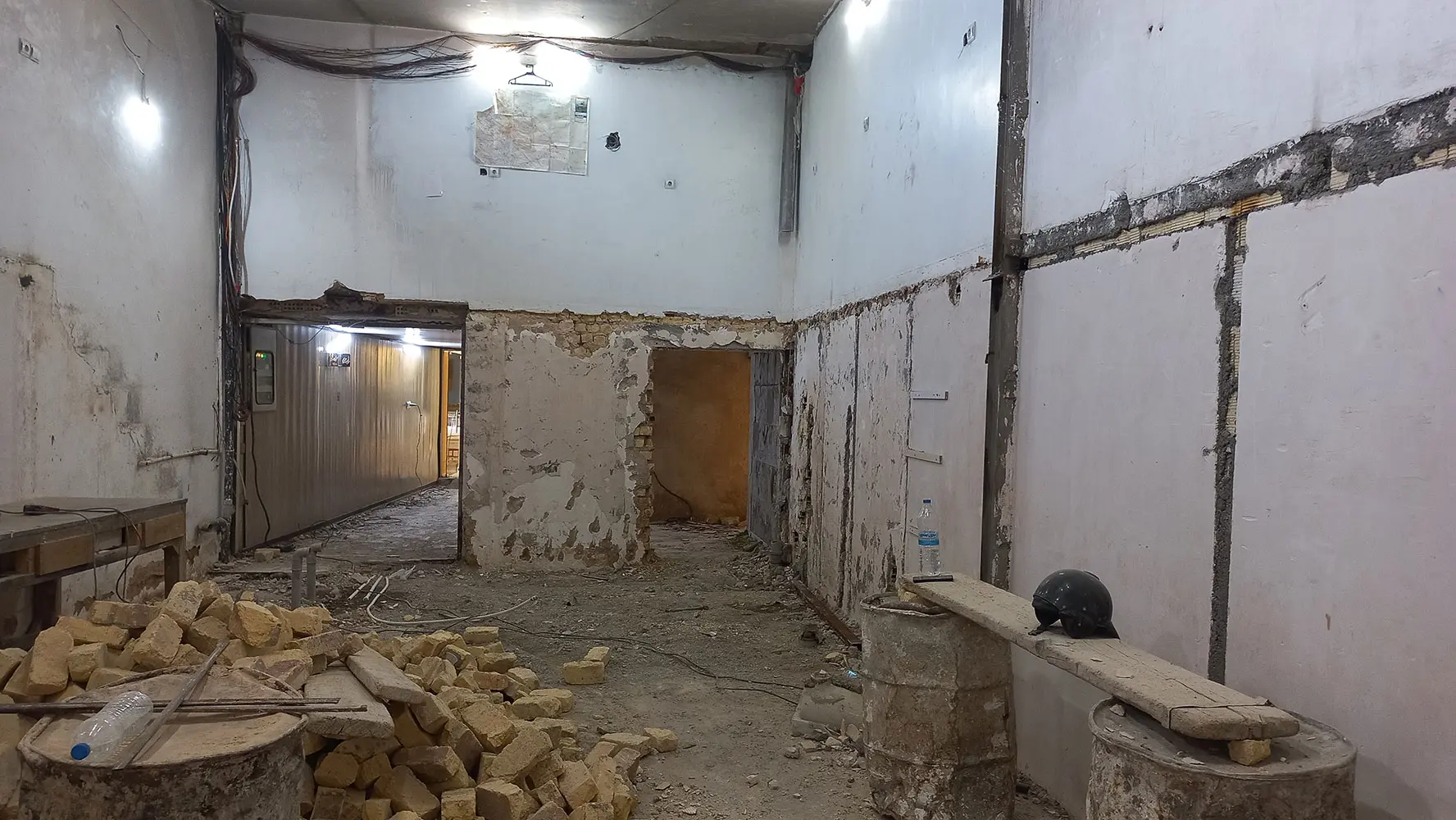 تالار سال 1402